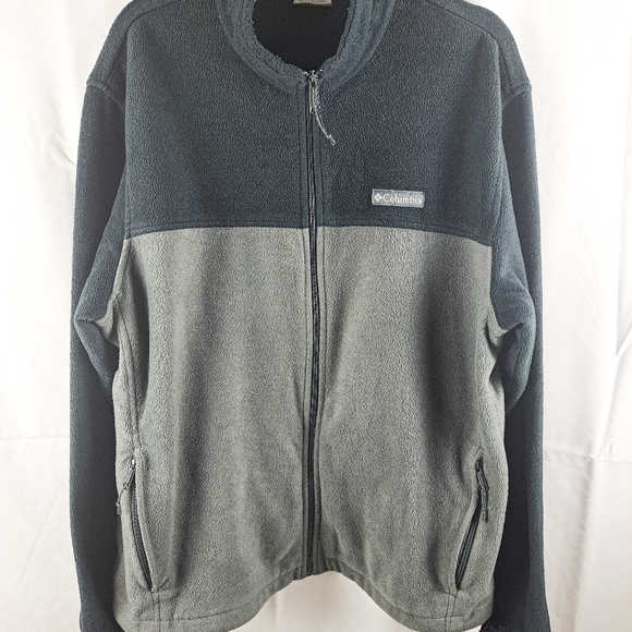 Men's Colombia Fleece Sweater - Picture 2 of 6
